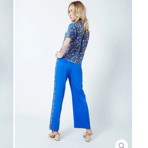 Taylor Tillman Madison Floral Crop Button Down Blouse-NWT - Picture 2 of 7